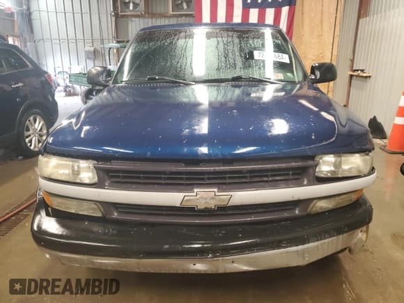 ✅ 2001 Chevrolet Silverado 1500 • VIN: 1GCEC14W91Z273310 • Лот: 72923684. Опубликован ранее на Copart с пробегом 127 662 миль. Бесплатный доступ к архиву аукционных продаж из США и подробный отчёт об истории автомобиля на DreamBid. Изображение 5.
