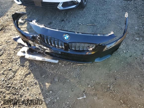 ✅ 2018 BMW M4 • VIN: WBS4Y9C50JAA85497 • Lot: 71460763. Listed on Copart with 18,318 mi. Free auction sales archive from the USA and detailed vehicle history report at DreamBid. Image 12.