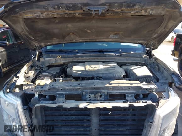 ✅ 2018 Nissan Titan Pro-4X • VIN: 1N6AA1E52JN511884 • Lot: 43594095. Listed on IAAI with 122,006 mi. Free auction sales archive from the USA and detailed vehicle history report at DreamBid. Image 10.