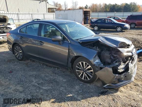 ✅ 2018 Subaru Legacy Premium • VIN: 4S3BNAC60J3002587 • Lot: 91109165. Wystawiony na Copart z przebiegiem 74 122 mil. Bezpłatny archiwum sprzedaży aukcyjnych z USA i szczegółowy raport historii pojazdu na DreamBid. Zdjęcie 4.