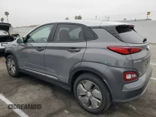 ✅ 2020 Hyundai Kona SEL • VIN: KM8K23AGXLU073210 • Лот: 55881084. Опубликован ранее на Copart с пробегом 27 755 миль. Бесплатный доступ к архиву аукционных продаж из США и подробный отчёт об истории автомобиля на DreamBid. Изображение 2.
