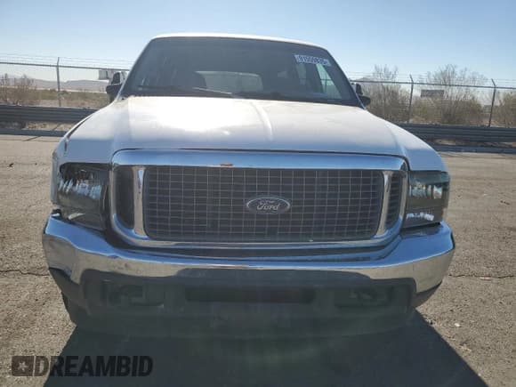 ✅ 2000 Ford Excursion XLT • VIN: 1FMNU40S5YEB87300 • Lot: 91559835. Wystawiony na Copart z przebiegiem 215 114 mil. Bezpłatny archiwum sprzedaży aukcyjnych z USA i szczegółowy raport historii pojazdu na DreamBid. Zdjęcie 5.