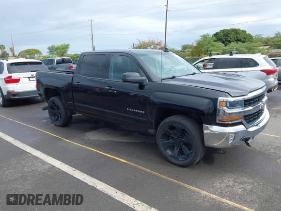 ✅ 2018 Chevrolet Silverado 1500 LT • VIN: 3GCPCREH9JG143664 • Лот: 42381907. Опубликован ранее на IAAI с пробегом 46 119 миль. Бесплатный доступ к архиву аукционных продаж из США и подробный отчёт об истории автомобиля на DreamBid. Изображение 1.