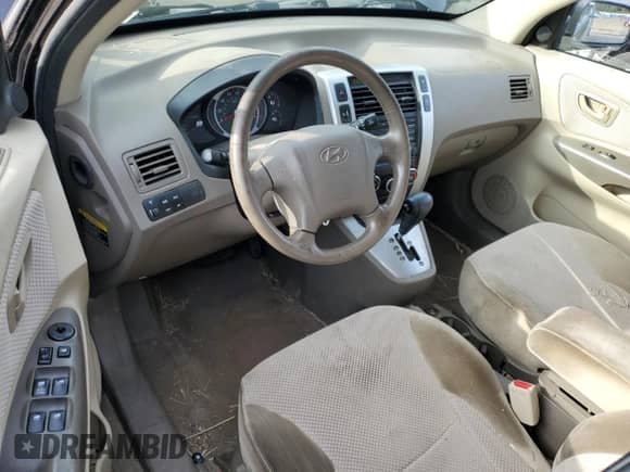 2008 Hyundai Tucson SE с VIN KM8JN72D08U897884, выставлен на аукционе Copart как лот 73511044 с пробегом 149 987 миль миль и Списание • Salvage title. История ставок и продаж доступна на DreamBid. Изображение 8.