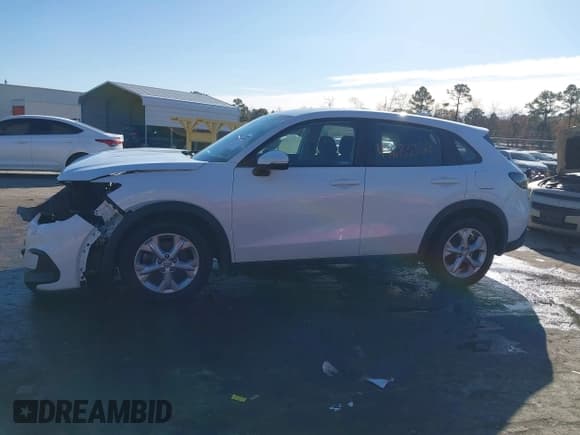 ✅ 2023 Honda HR-V LX • VIN: 3CZRZ2H37PM723692 • Лот: 43683328. Опубликован ранее на IAAI с пробегом 66 034 миль. Бесплатный доступ к архиву аукционных продаж из США и подробный отчёт об истории автомобиля на DreamBid. Изображение 15.