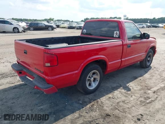 ✅ 1999 Chevrolet S-10 LS • VIN: 1GCCS14X7XK140243 • Лот: 42440979. Опубликован ранее на IAAI с пробегом 167 672 миль. Бесплатный доступ к архиву аукционных продаж из США и подробный отчёт об истории автомобиля на DreamBid. Изображение 4.