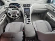 ✅ 2011 Chevrolet Traverse LS • VIN: 1GNKVEED9BJ101979 • Lot: 82411975. Wystawiony na Copart z przebiegiem 159 074 mil. Bezpłatny archiwum sprzedaży aukcyjnych z USA i szczegółowy raport historii pojazdu na DreamBid. Zdjęcie 8.