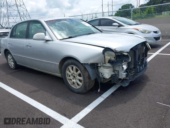 ✅ 2007 Kia Amanti • VIN: KNALD125775127788 • Lot: 42430938. Wystawiony na IAAI z przebiegiem 213 175 mil. Bezpłatny archiwum sprzedaży aukcyjnych z USA i szczegółowy raport historii pojazdu na DreamBid. Zdjęcie 1.