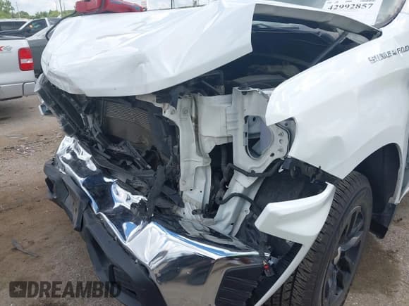 ✅ 2019 Chevrolet Silverado 1500 LT • VIN: 1GCPWCED4KZ111207 • Lot: 42992857. Wystawiony na IAAI z przebiegiem 86 934 mil. Bezpłatny archiwum sprzedaży aukcyjnych z USA i szczegółowy raport historii pojazdu na DreamBid. Zdjęcie 6.