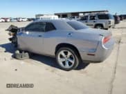 ✅ 2013 Dodge Challenger SXT • VIN: 2C3CDYAG6DH651912 • Lot: 80643814. Wystawiony na Copart z przebiegiem Nie podano. Bezpłatny archiwum sprzedaży aukcyjnych z USA i szczegółowy raport historii pojazdu na DreamBid. Zdjęcie 2.