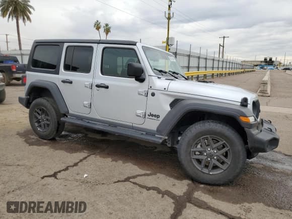 ✅ 2024 Jeep Wrangler Sport S • VIN: 1C4PJXDN6RW297747 • Lot: 52805075. Listed on Copart with 17,002 mi. Free auction sales archive from the USA and detailed vehicle history report at DreamBid. Image 4.