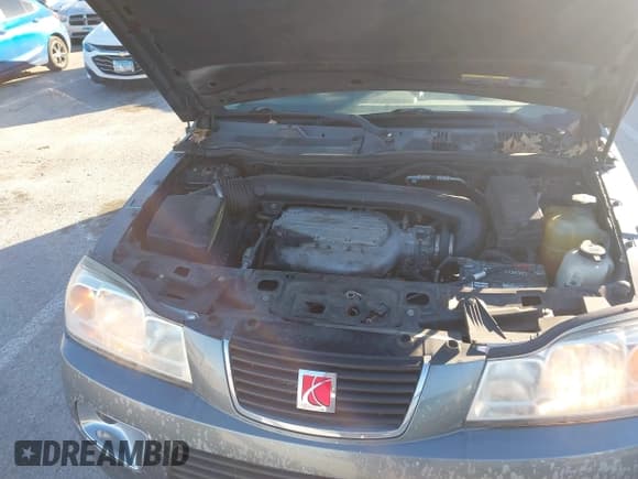 ✅ 2007 Saturn VUE V6 • VIN: 5GZCZ53497S816670 • Lot: 43641460. Wystawiony na IAAI z przebiegiem 218 429 mil. Bezpłatny archiwum sprzedaży aukcyjnych z USA i szczegółowy raport historii pojazdu na DreamBid. Zdjęcie 10.