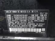 ✅ 2024 Honda HR-V EX-L • VIN: 3CZRZ2H75RM758303 • Lot: 43722416. Wystawiony na IAAI z przebiegiem 23 519 mil. Bezpłatny archiwum sprzedaży aukcyjnych z USA i szczegółowy raport historii pojazdu na DreamBid. Zdjęcie 9.