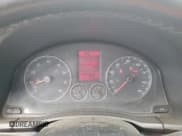 ✅ 2008 Volkswagen Eos Turbo • VIN: WVWBA71F18V052799 • Lot: 66496365. Wystawiony na Copart z przebiegiem 196 114 mil. Bezpłatny archiwum sprzedaży aukcyjnych z USA i szczegółowy raport historii pojazdu na DreamBid. Zdjęcie 9.