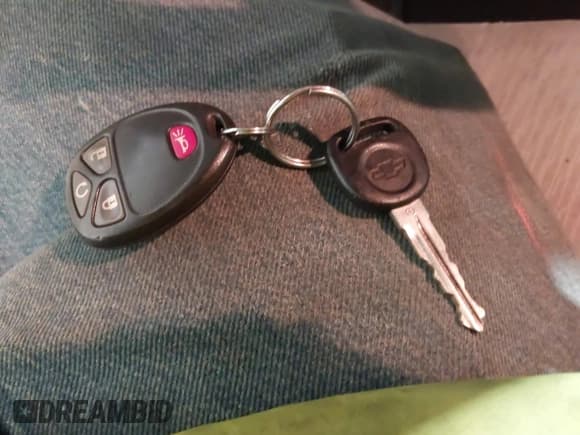 ✅ 2011 Chevrolet Silverado 2500HD LT • VIN: 1GC1KXCG0BF190396 • Лот: 42008385. Опубликован ранее на IAAI с пробегом 193 545 миль. Бесплатный доступ к архиву аукционных продаж из США и подробный отчёт об истории автомобиля на DreamBid. Изображение 11.