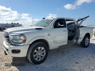 ✅ 2019 Ram 2500 • VIN: 3C6UR4SL2KG640805 • Lot: 75886914. Wystawiony na Copart z przebiegiem 43 427 mil. Bezpłatny archiwum sprzedaży aukcyjnych z USA i szczegółowy raport historii pojazdu na DreamBid. Zdjęcie 1.