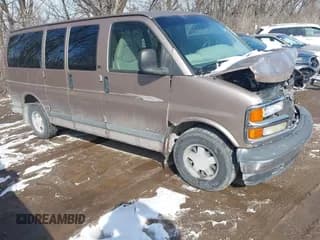 ✅ 2000 Chevrolet Express • VIN: 1GNFG15R9Y1224710 • Лот: 41613891. Опубликован ранее на IAAI с пробегом 143 522 миль. Бесплатный доступ к архиву аукционных продаж из США и подробный отчёт об истории автомобиля на DreamBid. Изображение 1.