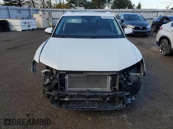 ✅ 2023 Audi Q3 S line Premium Plus • VIN: WA1EECF34P1122191 • Лот: 89455625. Опубликован ранее на Copart с пробегом 31 282 миль. Бесплатный доступ к архиву аукционных продаж из США и подробный отчёт об истории автомобиля на DreamBid. Изображение 5.