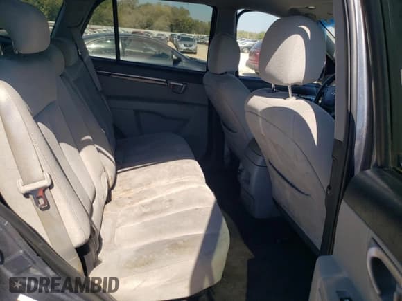 ✅ 2008 Hyundai Santa Fe GLS • VIN: 5NMSG13D88H225125 • Lot: 74509304. Listed on Copart with 226,719 mi. Free auction sales archive from the USA and detailed vehicle history report at DreamBid. Image 11.