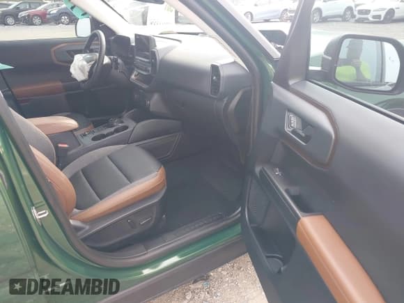 ✅ 2024 Ford Bronco Sport Outer Banks • VIN: 3FMCR9C64RRE04287 • Лот: 43333160. Опубликован ранее на IAAI с пробегом 9 363 миль. Бесплатный доступ к архиву аукционных продаж из США и подробный отчёт об истории автомобиля на DreamBid. Изображение 5.