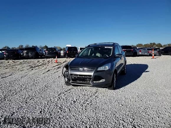 ✅ 2013 Ford Escape SEL • VIN: 1FMCU9H90DUD10197 • Лот: 89862445. Опубликован ранее на Copart с пробегом 154 835 миль. Бесплатный доступ к архиву аукционных продаж из США и подробный отчёт об истории автомобиля на DreamBid. Изображение 15.