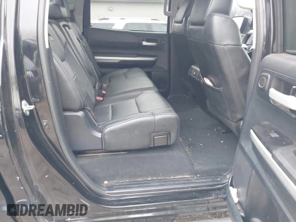 ✅ 2015 Toyota Tundra Limited • VIN: 5TFHW5F12FX462753 • Лот: 43758296. Опубликован ранее на IAAI с пробегом 166 195 миль. Бесплатный доступ к архиву аукционных продаж из США и подробный отчёт об истории автомобиля на DreamBid. Изображение 8.