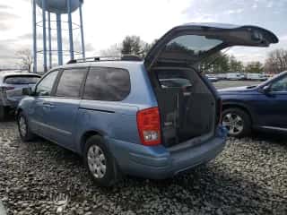 2008 Hyundai Entourage GLS z VIN KNDMC233486049592, wystawiony jako Copart lot #47755765 z przebiegiem 201 802 mil mil oraz Szkoda całkowita • Salvage title. Historia ofert i sprzedaży dostępna na DreamBid. Obrazek 2.