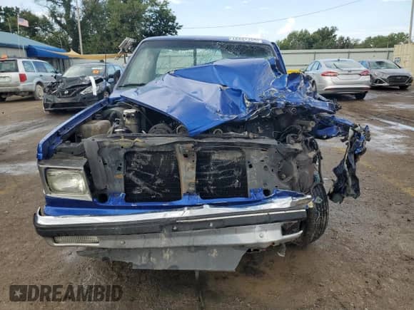 1988 Chevrolet S-10 X96 с VIN 1GCCS14Z3J8214845, выставлен на аукционе Copart как лот 72247704 с пробегом 179 905 миль миль и На запчасти • Non repairable. История ставок и продаж доступна на DreamBid. Изображение 5.