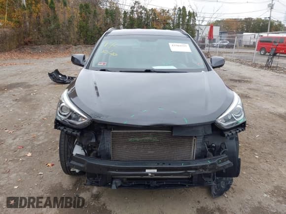 ✅ 2017 Hyundai Santa Fe 2.4L • VIN: 5XYZUDLB8HG383854 • Lot: 43503557. Listed on IAAI with 97,144 mi. Free auction sales archive from the USA and detailed vehicle history report at DreamBid. Image 13.