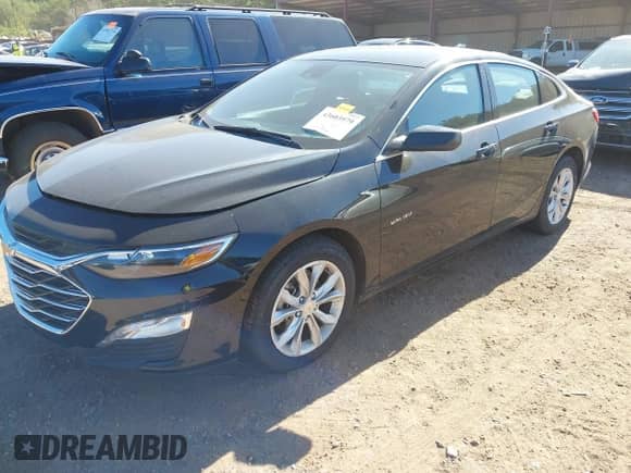 ✅ 2025 Chevrolet Malibu LT • VIN: 1G1ZD5ST7SF130012 • Lot: 43603979. Wystawiony na IAAI z przebiegiem 22 026 mil mil. Skorzystaj z bezpłatnego archiwum sprzedaży aukcyjnych z USA i zobacz szczegółowy raport historii pojazdu na DreamBid. Zdjęcie 2.