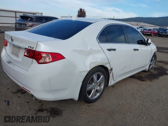 ✅ 2013 Acura TSX Technology • VIN: JH4CU2F60DC001354 • Lot: 43494036. Listed on IAAI with 126,302 mi. Free auction sales archive from the USA and detailed vehicle history report at DreamBid. Image 4.