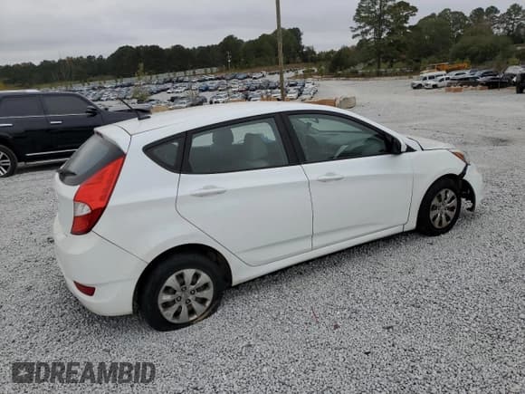 ✅ 2017 Hyundai Accent SE • VIN: KMHCT5AE7HU320492 • Лот: 79668204. Опубликован ранее на Copart с пробегом 278 413 миль. Бесплатный доступ к архиву аукционных продаж из США и подробный отчёт об истории автомобиля на DreamBid. Изображение 3.