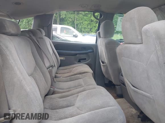 ✅ 2003 Chevrolet Suburban LS • VIN: 1GNFK16Z03J277625 • Лот: 42660207. Опубликован ранее на IAAI с пробегом 210 339 миль. Бесплатный доступ к архиву аукционных продаж из США и подробный отчёт об истории автомобиля на DreamBid. Изображение 8.