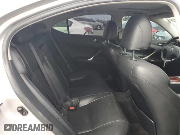 ✅ 2007 Lexus IS 350 • VIN: JTHBE262972007718 • Лот: 84408945. Опубликован ранее на Copart с пробегом 217 367 миль. Бесплатный доступ к архиву аукционных продаж из США и подробный отчёт об истории автомобиля на DreamBid. Изображение 10.