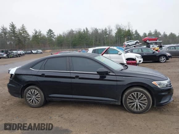 ✅ 2020 Volkswagen Jetta S • VIN: 3VWC57BUXLM091705 • Лот: 43737258. Опубликован ранее на IAAI с пробегом 69 176 миль. Бесплатный доступ к архиву аукционных продаж из США и подробный отчёт об истории автомобиля на DreamBid. Изображение 14.