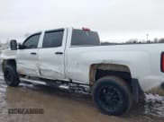 ✅ 2017 Chevrolet Silverado 2500HD Work Truck • VIN: 1GC1KUEG5HF222795 • Lot: 41717477. Wystawiony na IAAI z przebiegiem 223 784 mil. Bezpłatny archiwum sprzedaży aukcyjnych z USA i szczegółowy raport historii pojazdu na DreamBid. Zdjęcie 12.