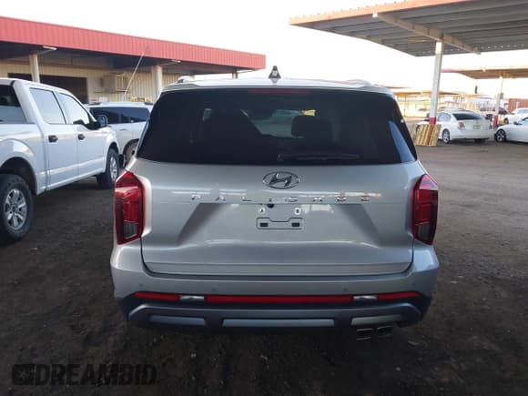 ✅ 2025 Hyundai Palisade SEL • VIN: KM8R24GE5SU892523 • Lot: 43493202. Wystawiony na IAAI z przebiegiem 2 478 mil. Bezpłatny archiwum sprzedaży aukcyjnych z USA i szczegółowy raport historii pojazdu na DreamBid. Zdjęcie 16.