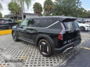 ✅ 2024 Kia EV9 Light Short Range • VIN: KNDAA5S21R6033757 • Lot: 66032195. Wystawiony na Copart z przebiegiem Nie podano. Bezpłatny archiwum sprzedaży aukcyjnych z USA i szczegółowy raport historii pojazdu na DreamBid. Zdjęcie 2.