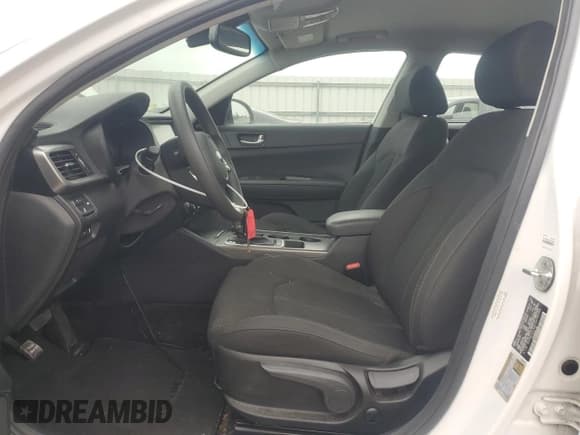 ✅ 2020 Kia Optima LX • VIN: 5XXGT4L33LG438985 • Lot: 70964065. Wystawiony na Copart z przebiegiem 41 248 mil. Bezpłatny archiwum sprzedaży aukcyjnych z USA i szczegółowy raport historii pojazdu na DreamBid. Zdjęcie 7.