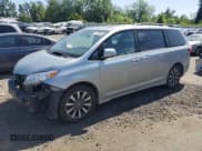 ✅ 2019 Toyota Sienna XLE • VIN: 5TDDZ3DC5KS219856 • Лот: 61246565. Опубликован ранее на Copart с пробегом 81 670 миль. Бесплатный доступ к архиву аукционных продаж из США и подробный отчёт об истории автомобиля на DreamBid. Изображение 1.