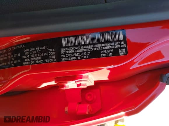 ✅ 2020 Jeep Renegade Latitude • VIN: ZACNJBBB2LPL33101 • Lot: 43645678. Listed on IAAI with Not provided. Free auction sales archive from the USA and detailed vehicle history report at DreamBid. Image 9.