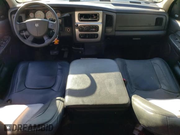 ✅ 2005 Dodge 1500 SLT • VIN: 1D7HU18D55S258603 • Лот: 70768634. Опубликован ранее на Copart с пробегом 216 562 миль. Бесплатный доступ к архиву аукционных продаж из США и подробный отчёт об истории автомобиля на DreamBid. Изображение 8.