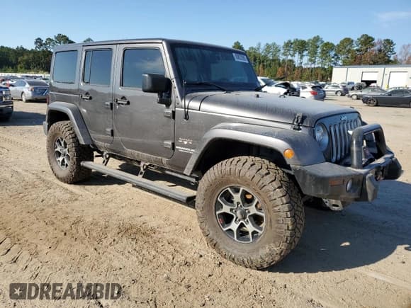 ✅ 2017 Jeep Wrangler Unlimited Sahara • VIN: 1C4BJWEG1HL571991 • Lot: 90852985. Listed on Copart with 86,904 mi. Free auction sales archive from the USA and detailed vehicle history report at DreamBid. Image 4.