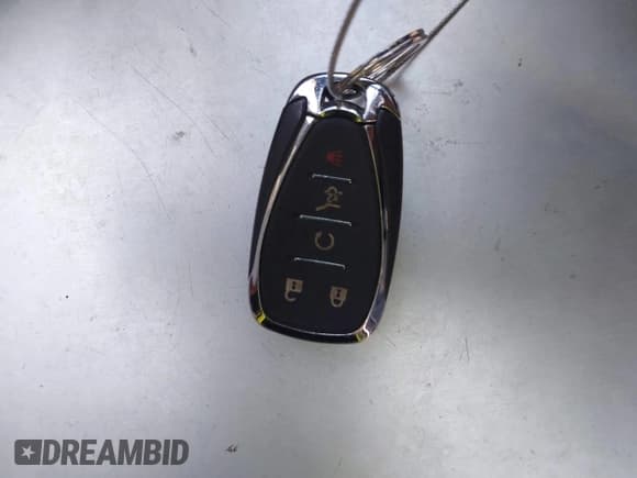 ✅ 2022 Chevrolet Traverse LT • VIN: 1GNERHKW9NJ185928 • Lot: 41287567. Wystawiony na IAAI z przebiegiem 97 223 mil. Bezpłatny archiwum sprzedaży aukcyjnych z USA i szczegółowy raport historii pojazdu na DreamBid. Zdjęcie 11.