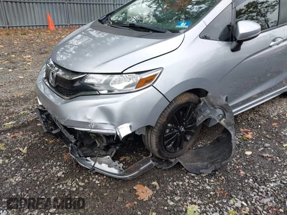 ✅ 2020 Honda Fit Sport • VIN: 3HGGK5H64LM710102 • Лот: 43434111. Опубликован ранее на IAAI с пробегом 13 046 миль. Бесплатный доступ к архиву аукционных продаж из США и подробный отчёт об истории автомобиля на DreamBid. Изображение 6.