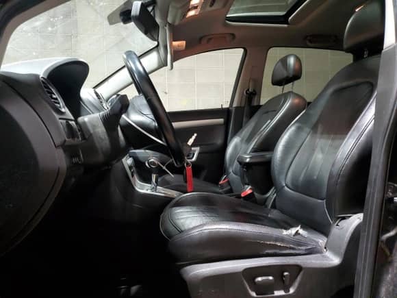 2012 Chevrolet Captiva Sport LTZ с VIN 3GNFL4E54CS590253, выставлен на аукционе Copart как лот 84474744 с пробегом 192 746 миль миль и Списание • Salvage title. История ставок и продаж доступна на DreamBid. Изображение 7.