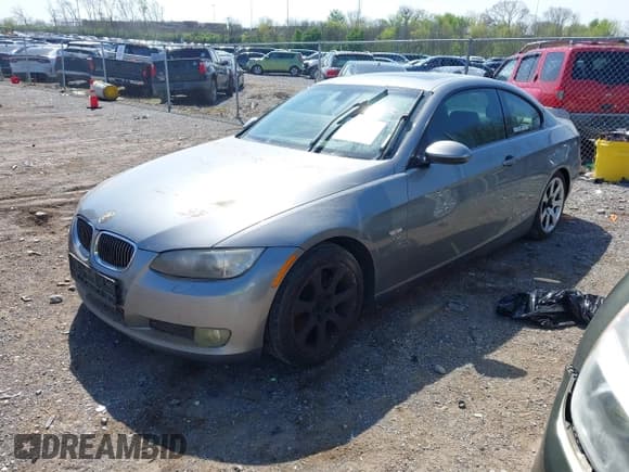 ✅ 2009 BMW 3 Series 328i xDrive • VIN: WBAWC33569PU84672 • Лот: 42010410. Опубликован ранее на IAAI с пробегом 163 900 миль. Бесплатный доступ к архиву аукционных продаж из США и подробный отчёт об истории автомобиля на DreamBid. Изображение 2.