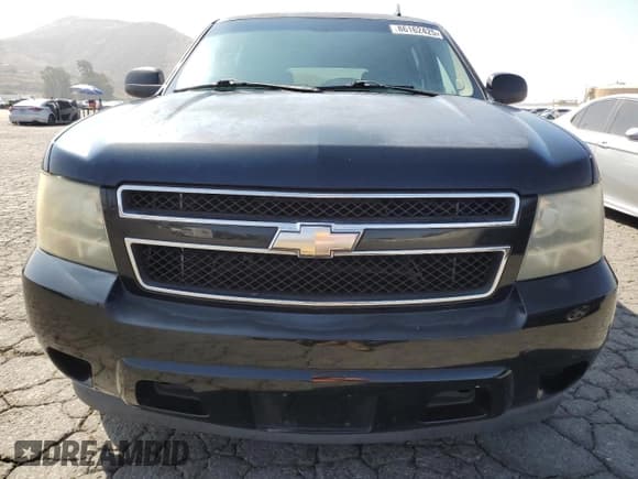 ✅ 2010 Chevrolet Suburban LS • VIN: 1GNUCHE02AR239103 • Lot: 86162425. Listed on Copart with 188,156 mi. Free auction sales archive from the USA and detailed vehicle history report at DreamBid. Image 5.