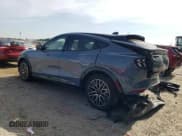 ✅ 2024 Ford Mustang Mach-E Premium • VIN: 3FMTK3R4XRMA28683 • Лот: 54216345. Опубликован ранее на Copart с пробегом 364 миль. Бесплатный доступ к архиву аукционных продаж из США и подробный отчёт об истории автомобиля на DreamBid. Изображение 2.