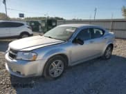 ✅ 2010 Dodge Avenger R/T • VIN: 1B3CC5FB5AN211839 • Лот: 75762604. Опубликован ранее на Copart с пробегом 148 496 миль. Бесплатный доступ к архиву аукционных продаж из США и подробный отчёт об истории автомобиля на DreamBid. Изображение 1.